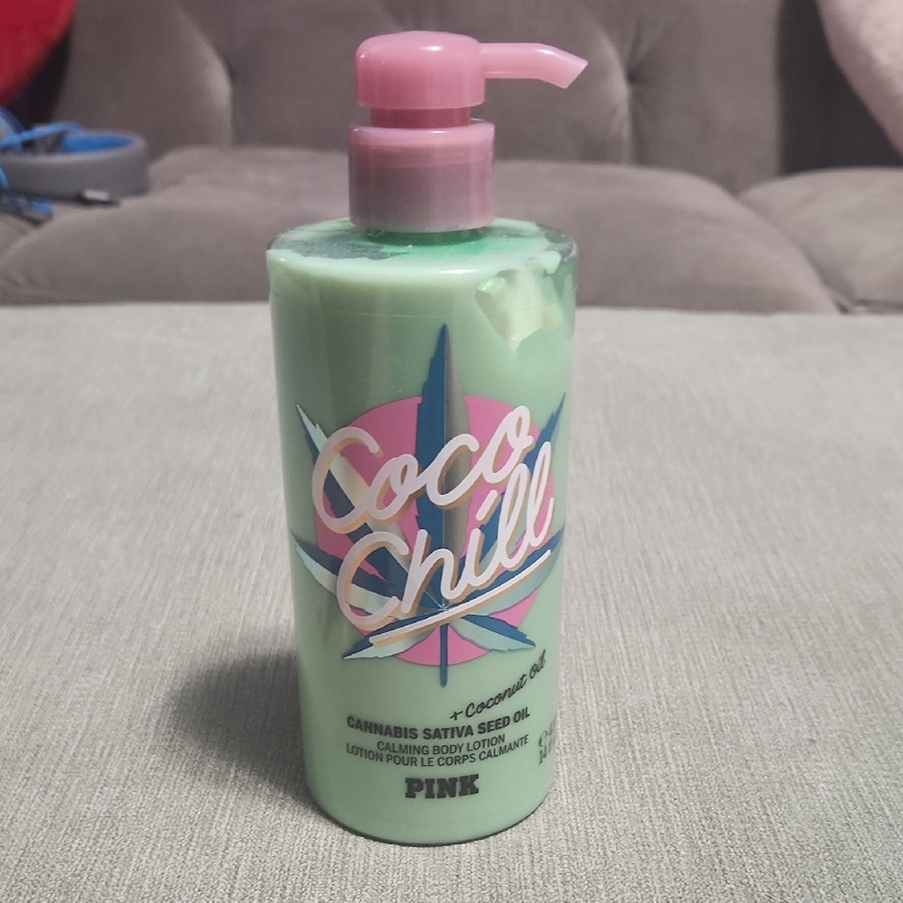 PINK Victoria's Secret Coco Chill Green Moisturizer